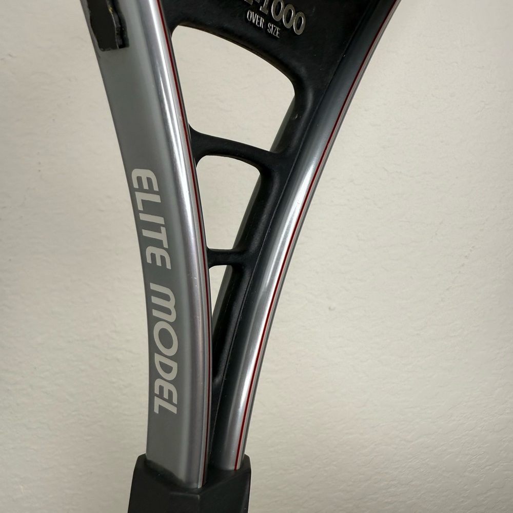 Pro Elite Model Oversize Tennis Racket & Cover - Picture 4 of 9